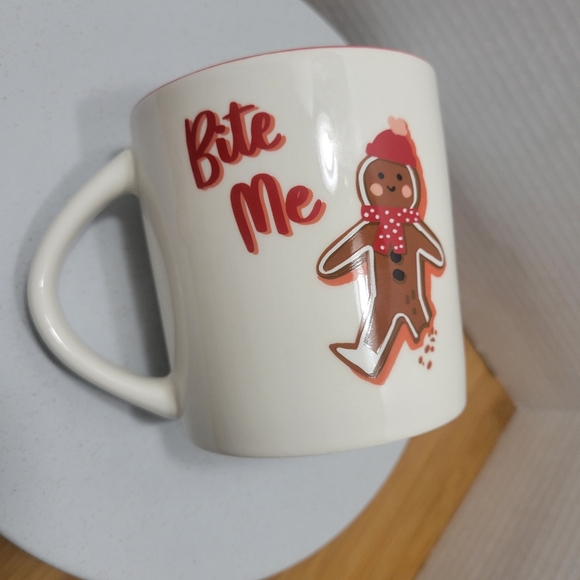 Gingerbread Man BITE ME Coffee Mug Holiday Stoneware Coffee Cup Bite Me - Picture 7 of 8